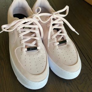 Blush Nike Air Force 1